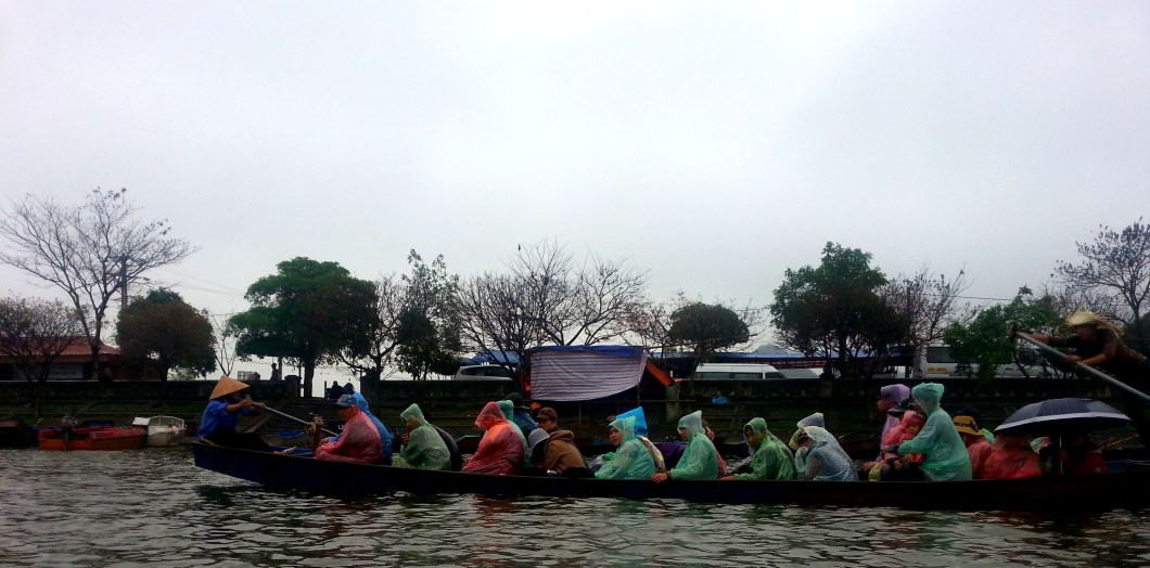 Bateau Perfume Pagoda