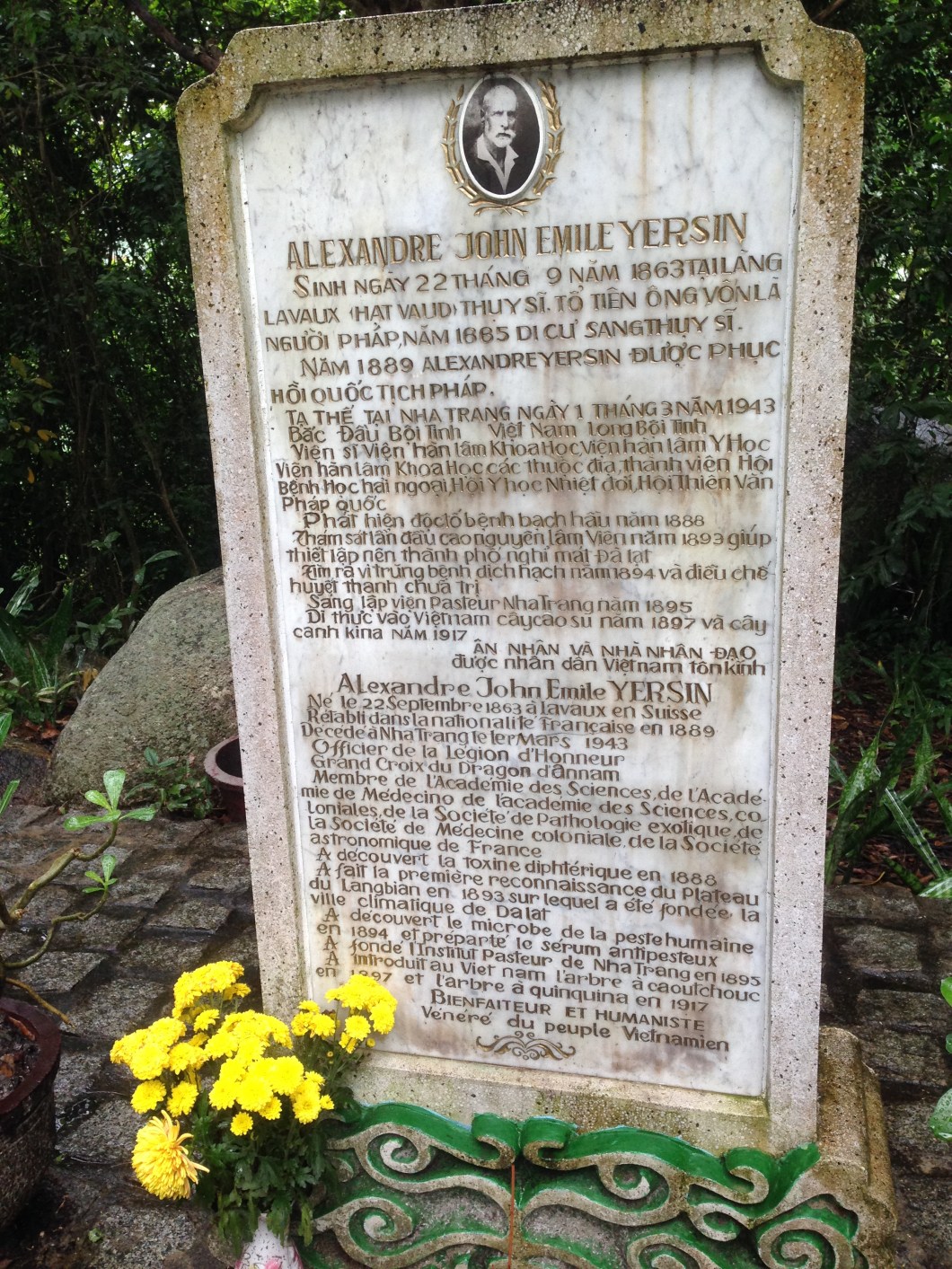 Alexandre Yersin tombe